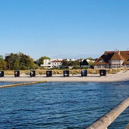 Kommodig Utkiek Modern Retreat * Ostseeheilbad Zingst